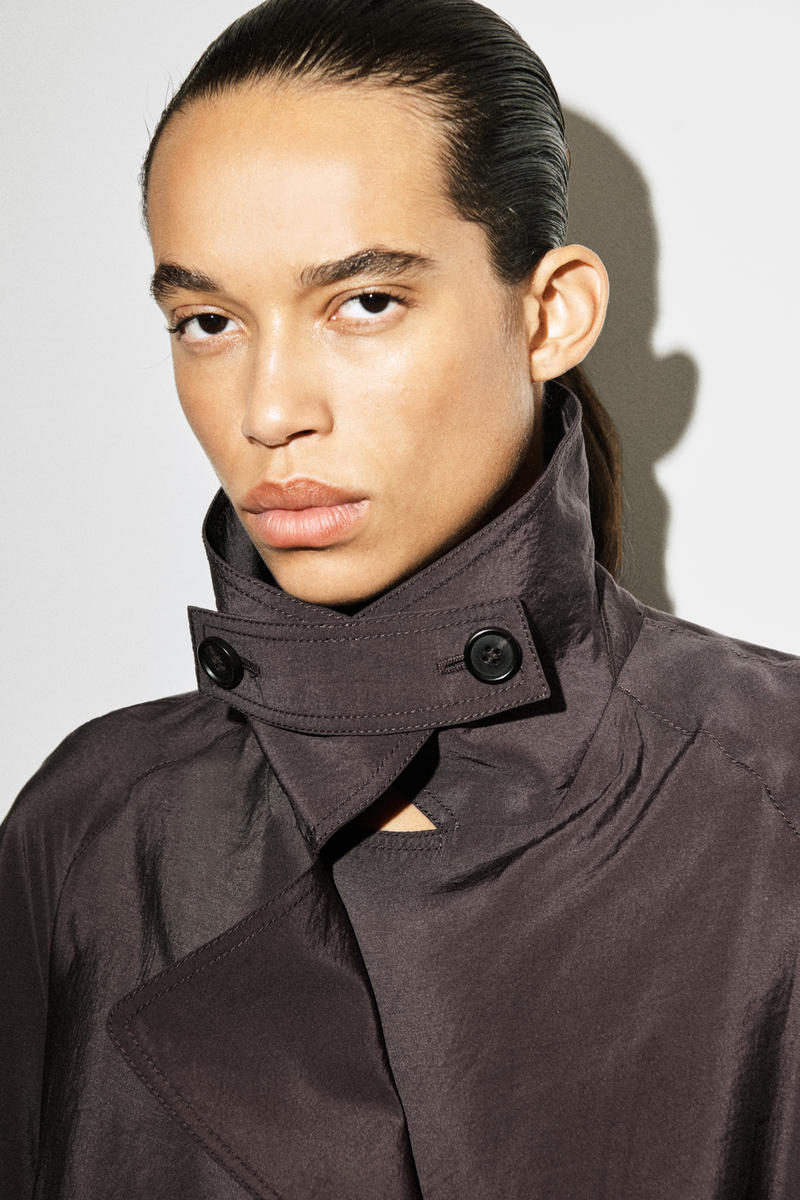 COS ユーティリティ トレンチ風ミディドレス