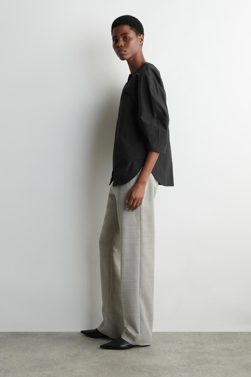 COS 彫刻的なピマコットン ポプリンブラウス