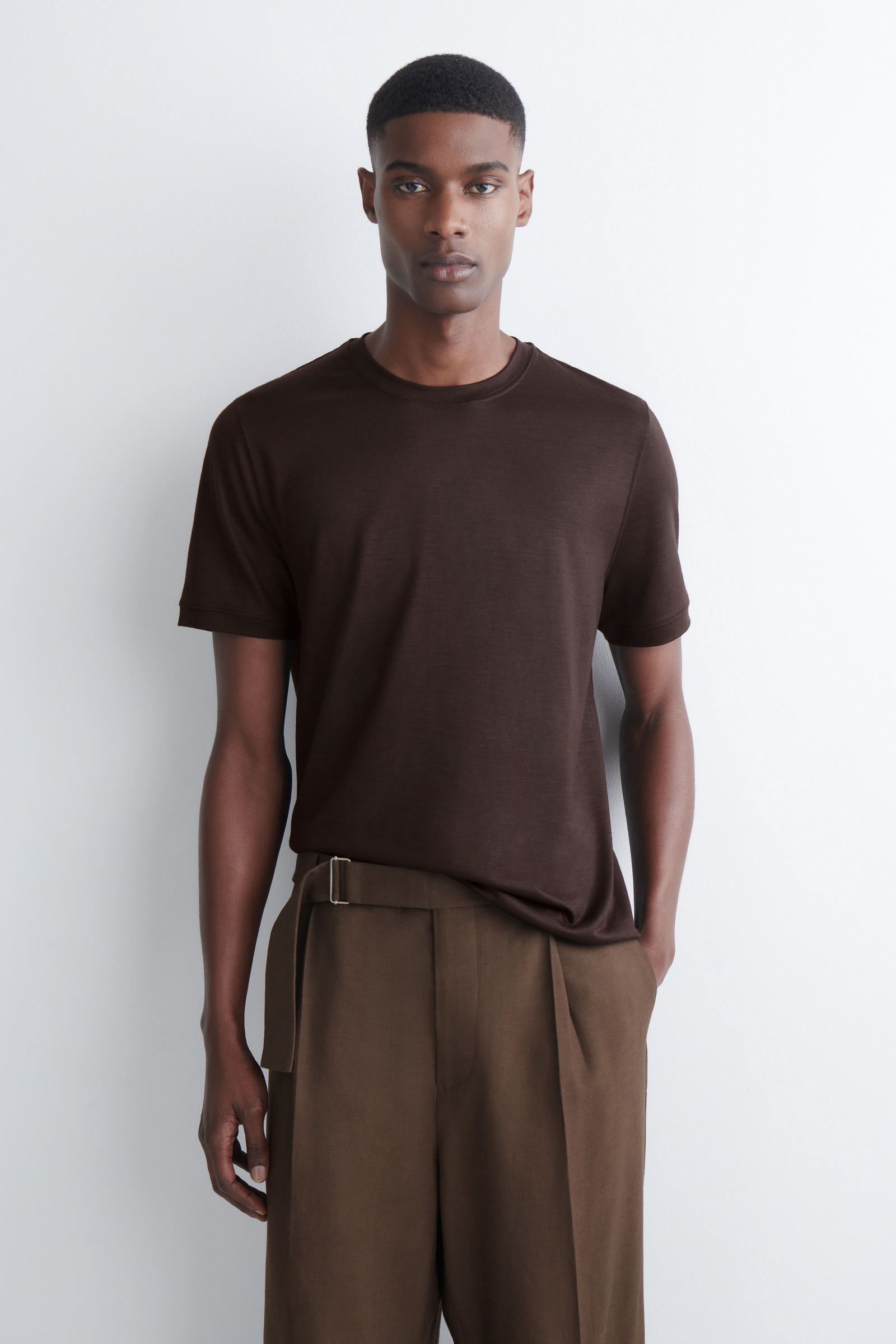 LIGHTWEIGHT WOOL T-SHIRT ライトウェイト ウールTシャツ ブラウン