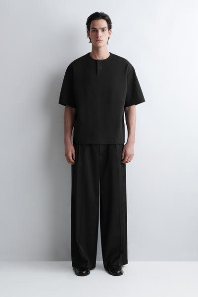 COS オーバーサイズ コットンジャージー ヘンリーTシャツ