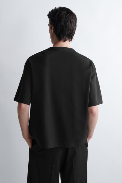 COS オーバーサイズ コットンジャージー ヘンリーTシャツ