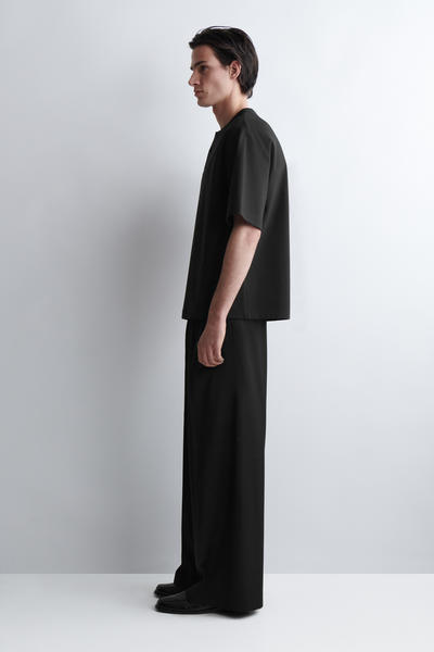 COS オーバーサイズ コットンジャージー ヘンリーTシャツ