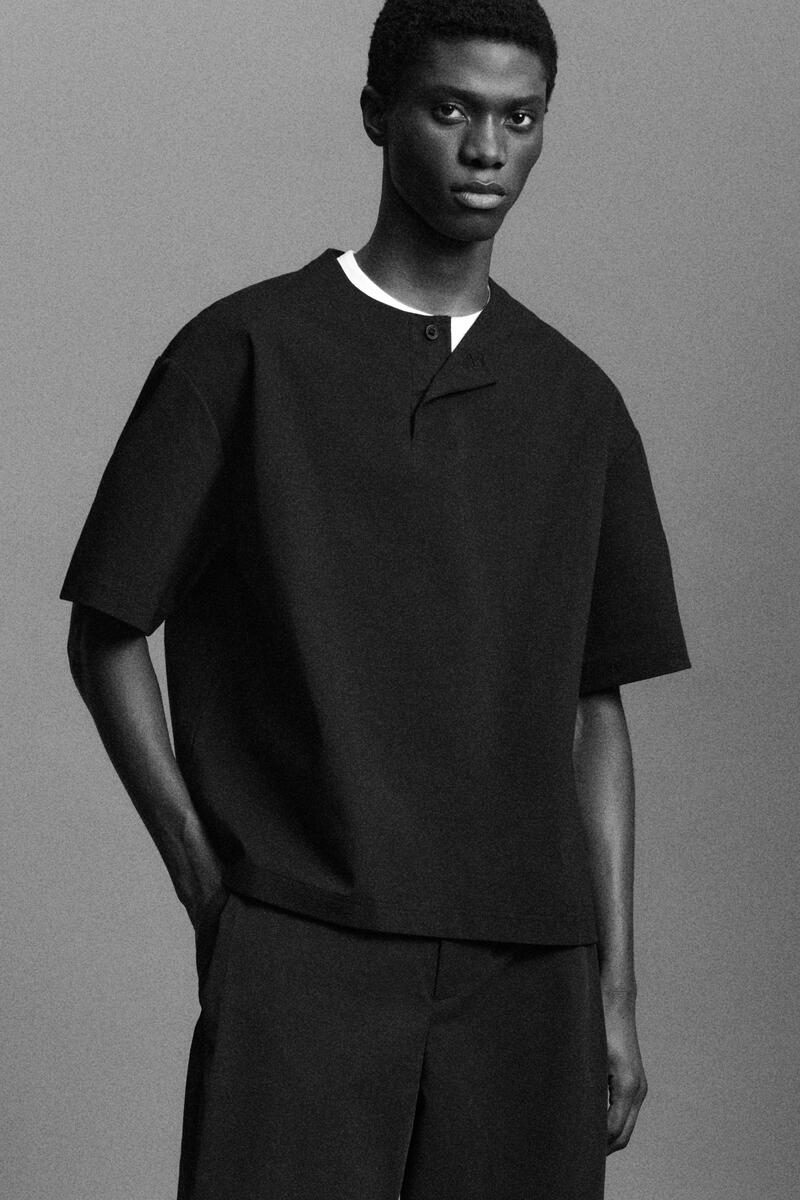 COS オーバーサイズ コットンジャージー ヘンリーTシャツ