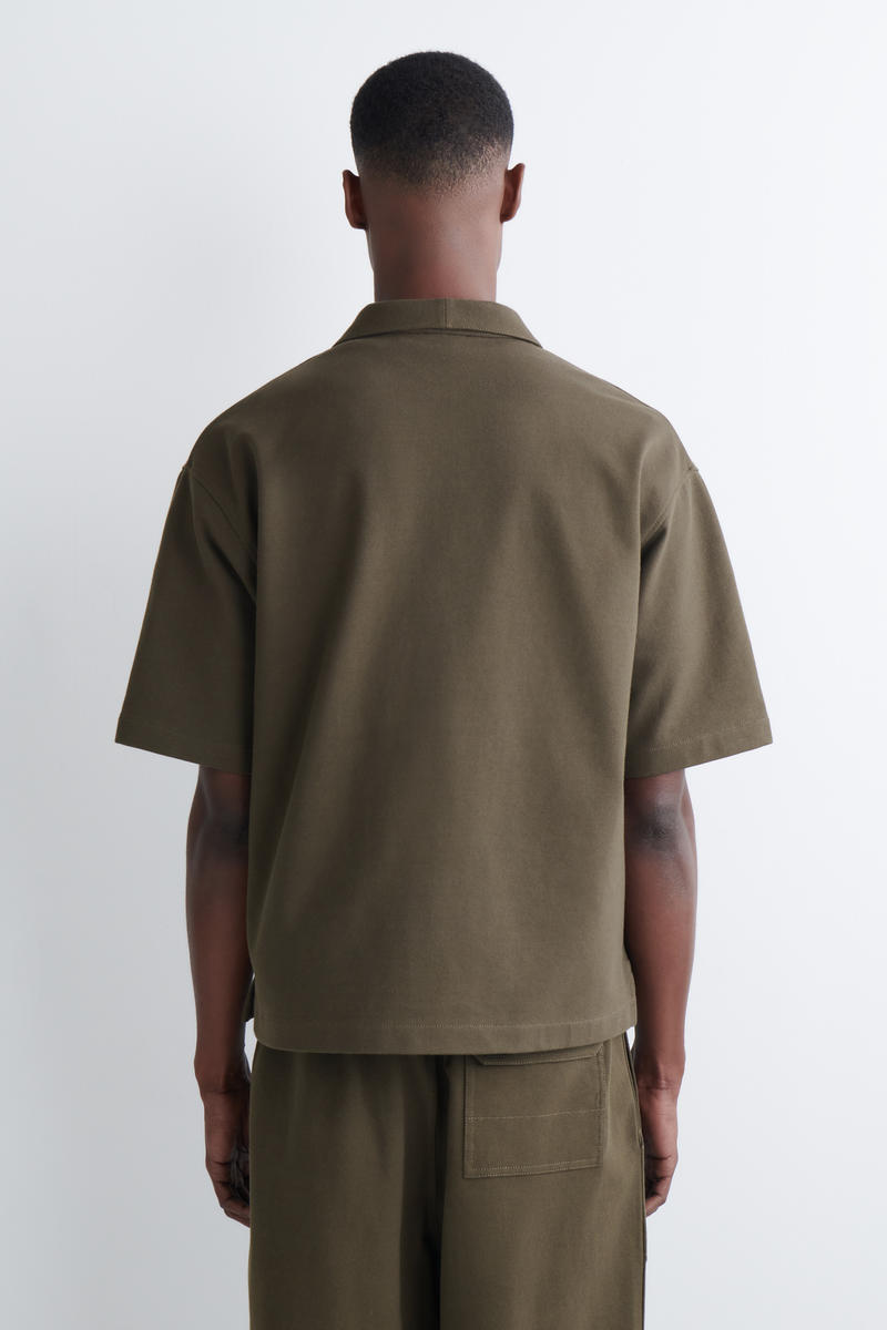 COS コットンユーティリティシャツ