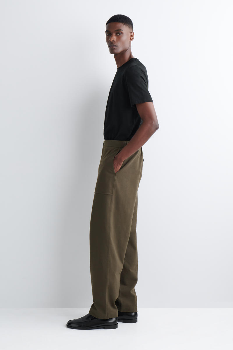 COS コットン ストレートレッグ ユーティリティパンツ