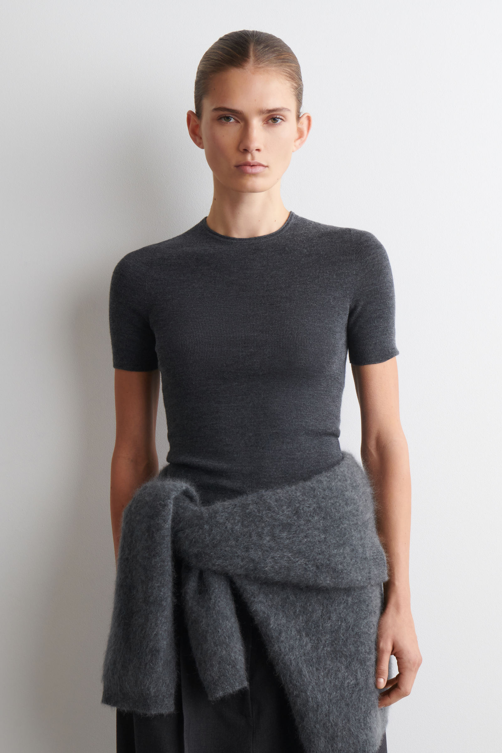 COS オーバーサイズ ボイルドメリノウールTシャツ　S チャコールメランジュ OVERSIZED BOILED MERINO WOOL T-SHIRT オーバーサイズ ボイルドメリノ