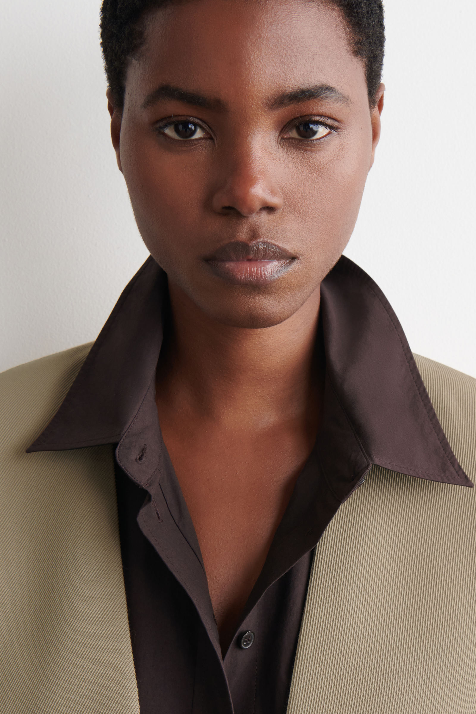 COLLARLESS WOOL-TWILL BLAZER ノーカラー ウールツイル ブレザー