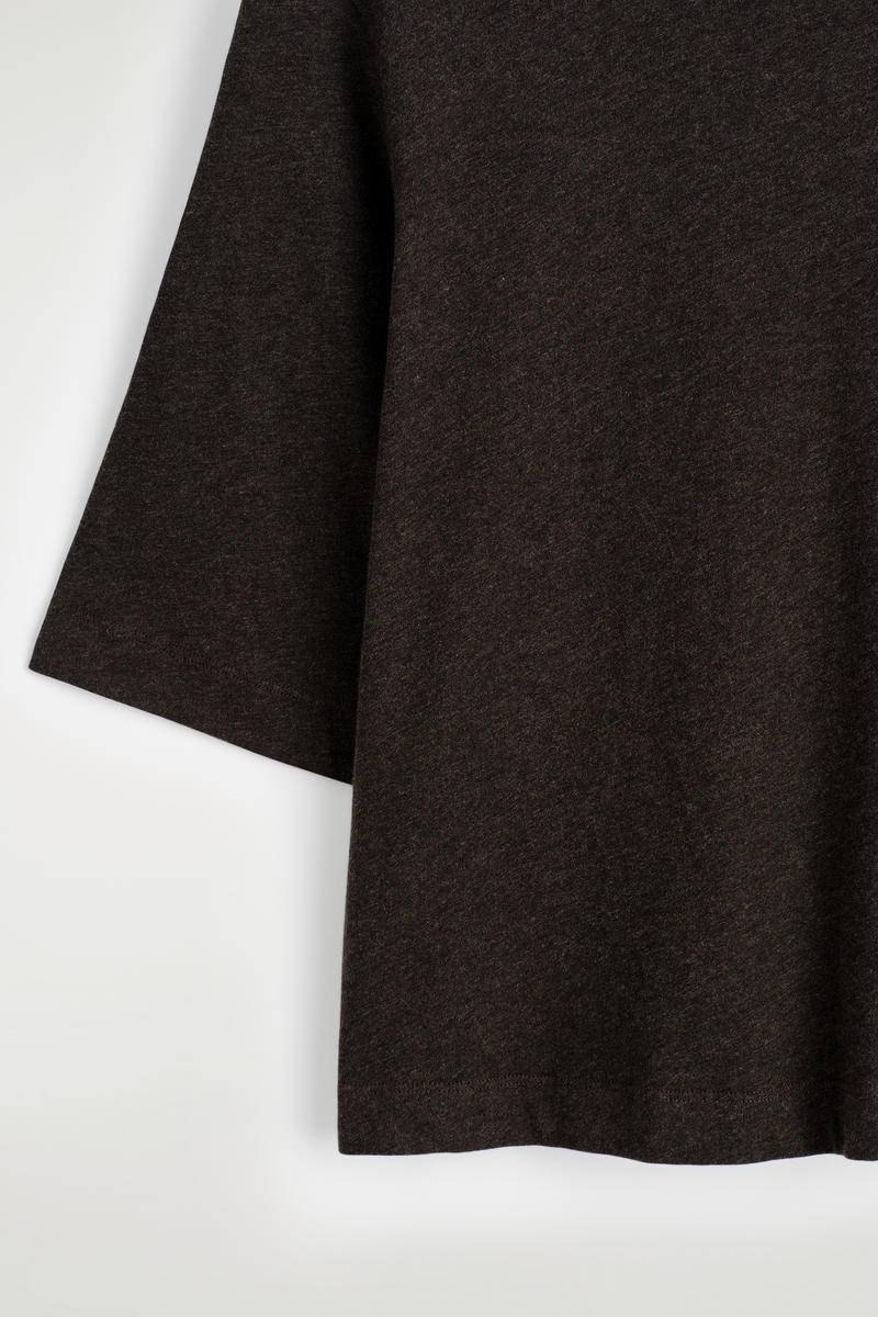 COS コットンTシャツ