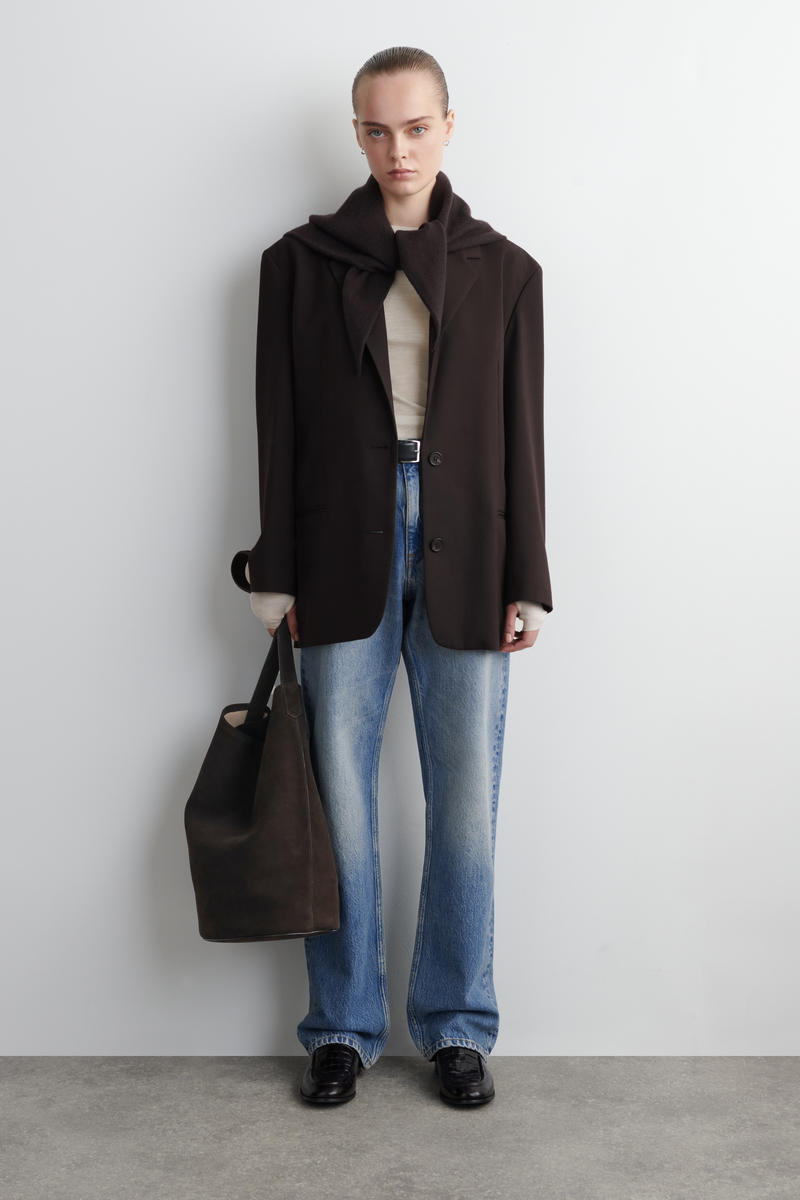 OVERSIZED WOOL TRIANGLE SCARF オーバーサイズウールトライアングル