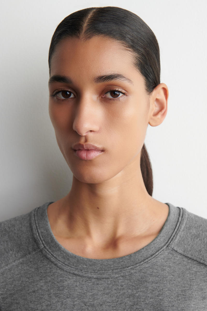 COS コットン長袖トップス