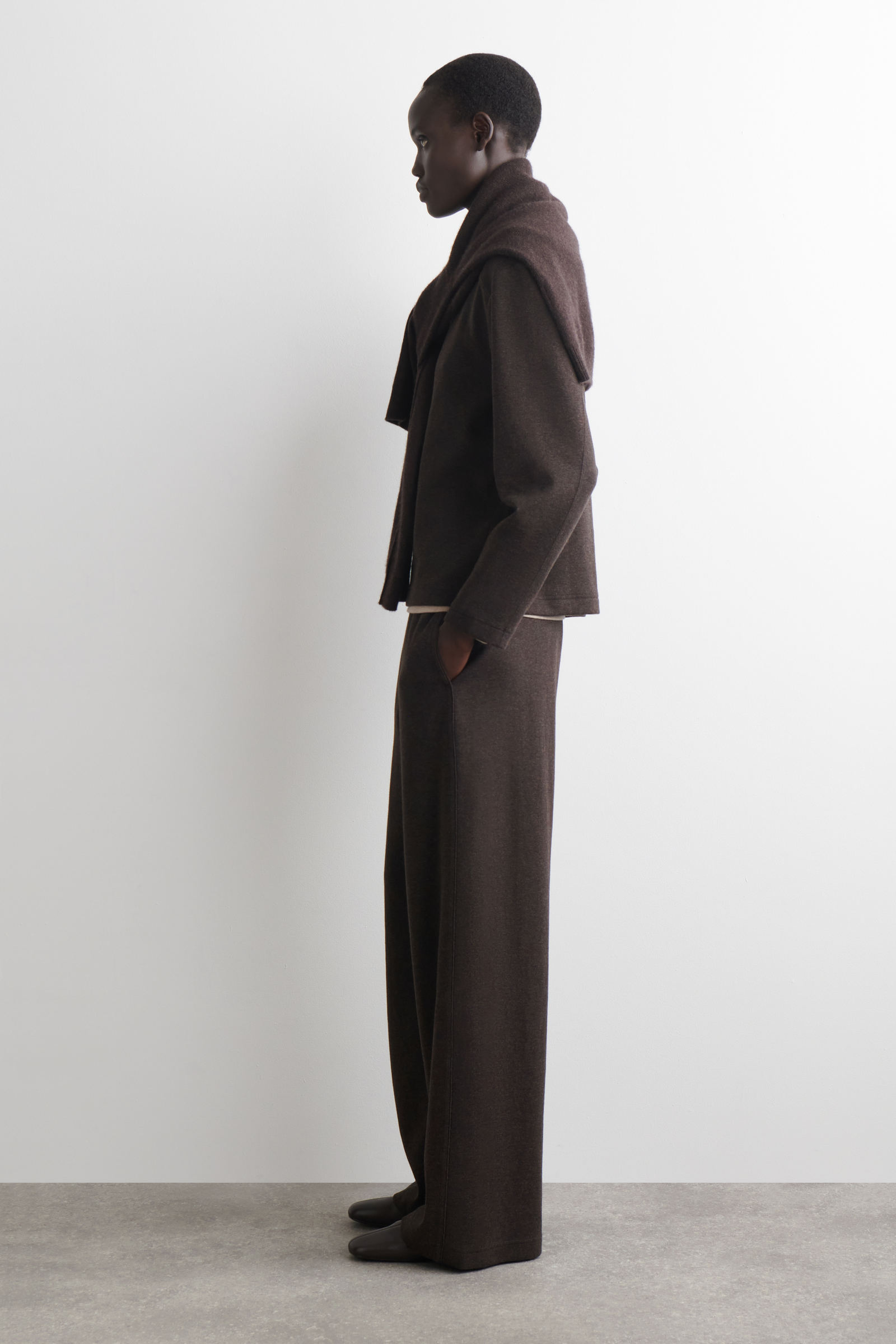 WIDE-LEG COTTON JOGGERS ワイドレッグコットンジョガー ダーク