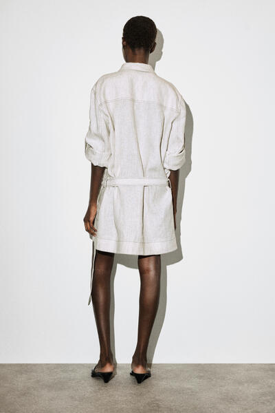 COS ベルト付きプリーツリネンミニシャツドレス