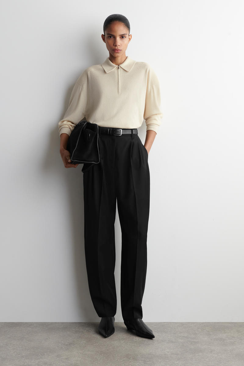 COS メリノウールヤクジップアップポロシャツ