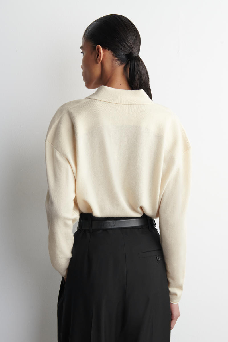 COS メリノウールヤクジップアップポロシャツ