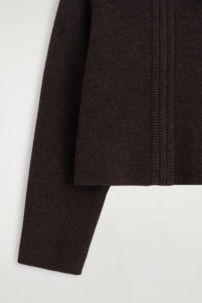 COS クロップドニットメリノウールジャケット