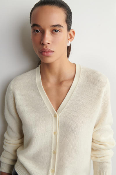 COS カシミヤVネックカーディガン