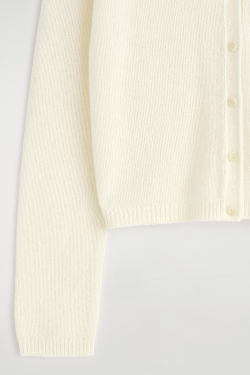 COS カシミヤVネックカーディガン