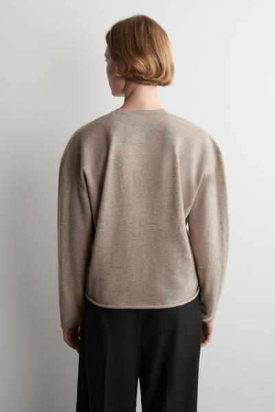 COS メリノウールVネックカーディガン