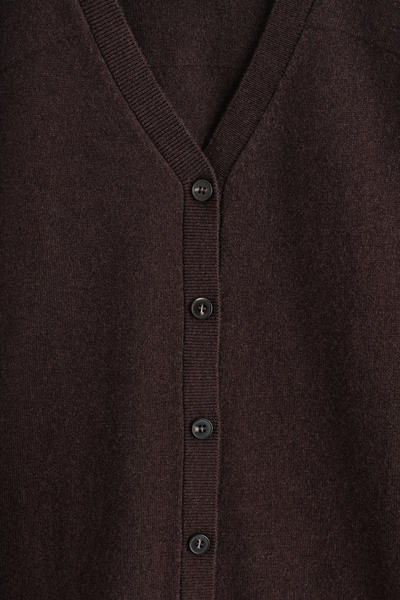 COS メリノウールVネックカーディガン