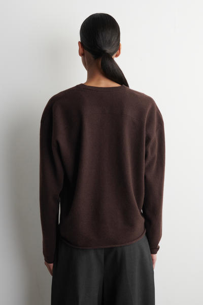 COS メリノウールVネックカーディガン