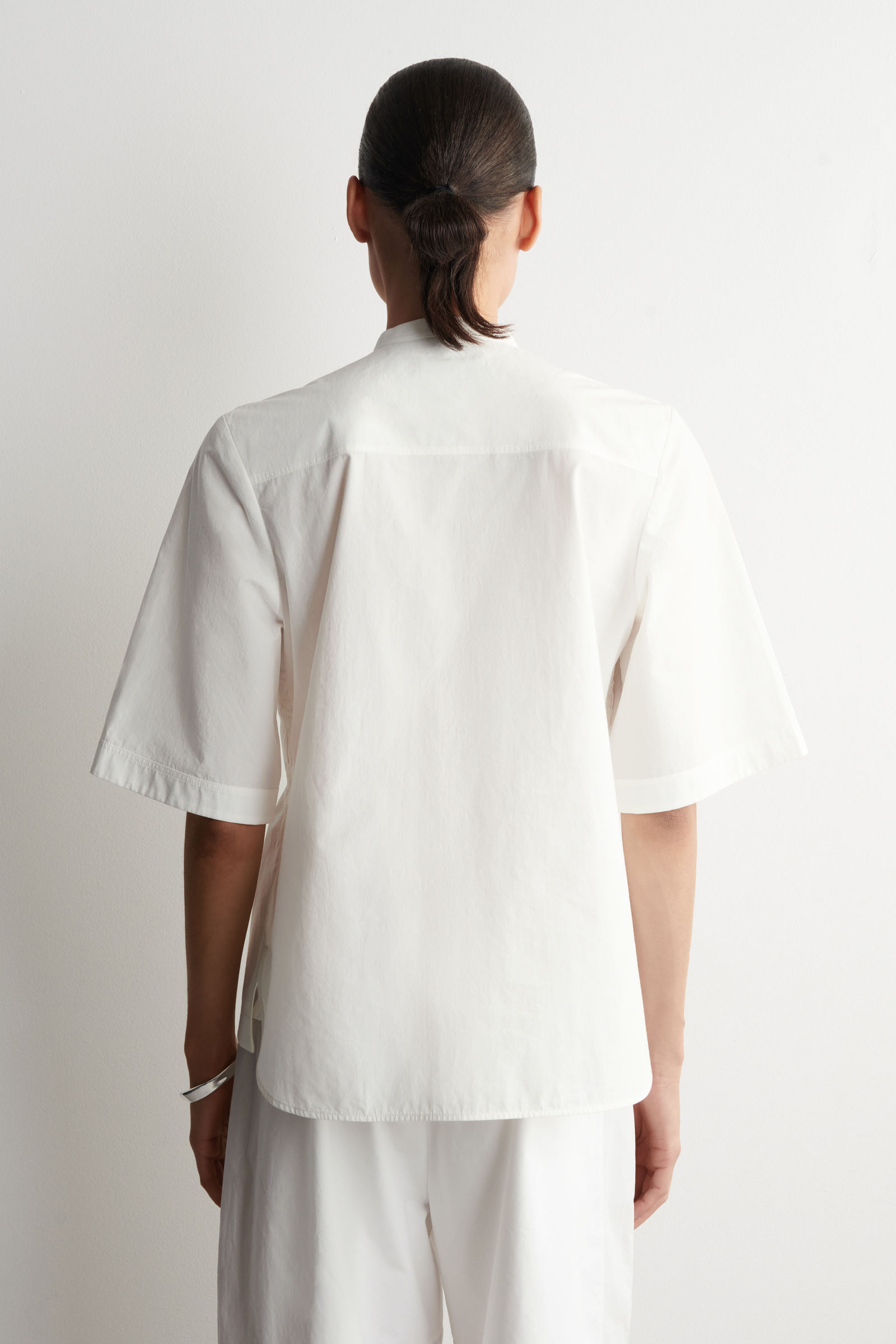 RUCHED COTTON BLOUSE フリル付きコットンブラウス ホワイト｜COS コス 