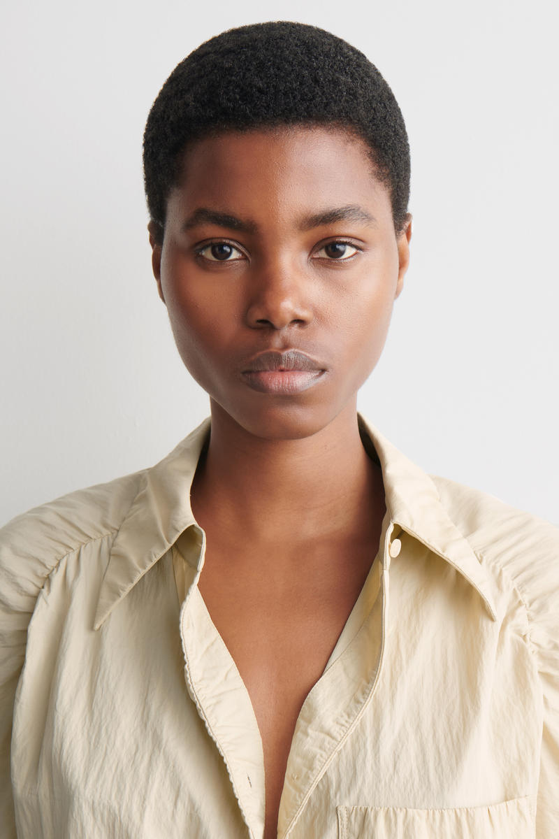 COS しわ加工 シルクシャツ