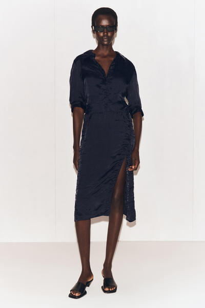 COS ギャザード しわ加工シャツ