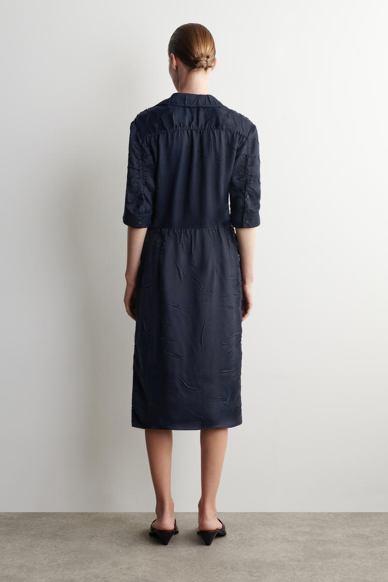 COS ギャザー入り シワ加工ミディスカート