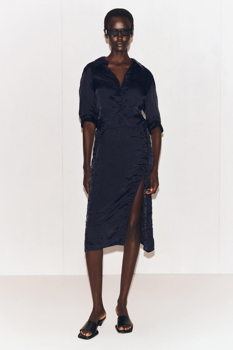 COS ギャザー入り シワ加工ミディスカート