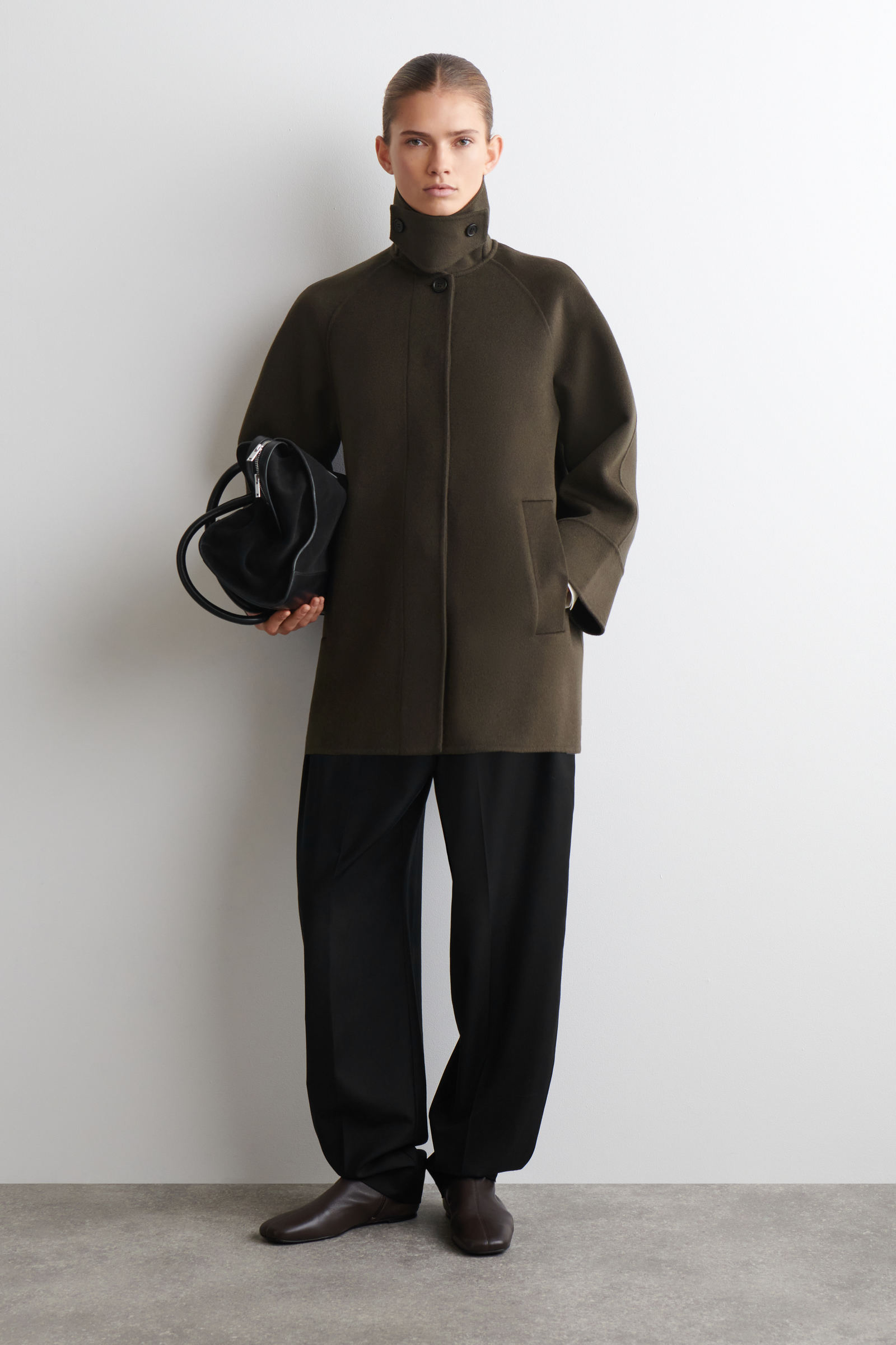 ni★COS(コス)フード付ウールコートジャケット ショート FUNNEL-NECK DOUBLE-FACED WOOL SHORT COAT ファネルネックダブル