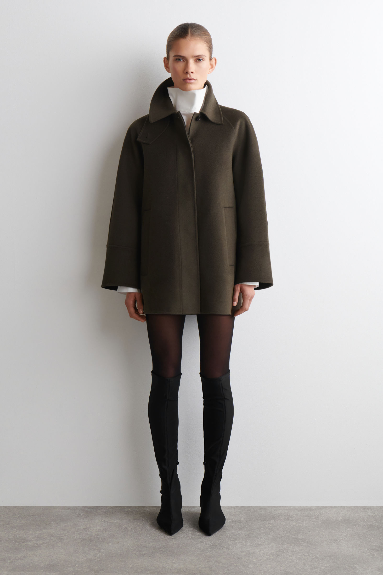 FUNNEL-NECK DOUBLE-FACED WOOL SHORT COAT ファネルネックダブル
