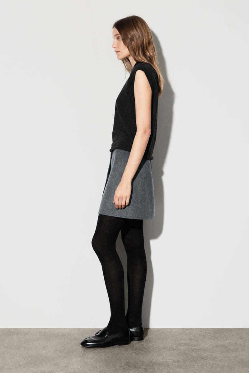 COS ボタン付き ダブルフェイスウール ミニスカート