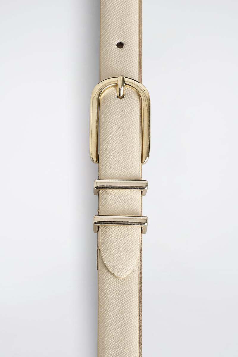 COS サフィアーノレザーベルト