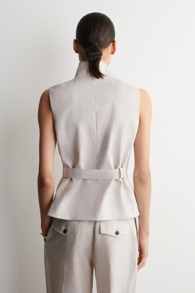 COS ショールカラー ベルト付きリネンウエストコート