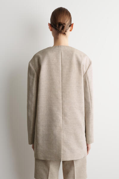 COS ストラクチャードノーカラージャケット