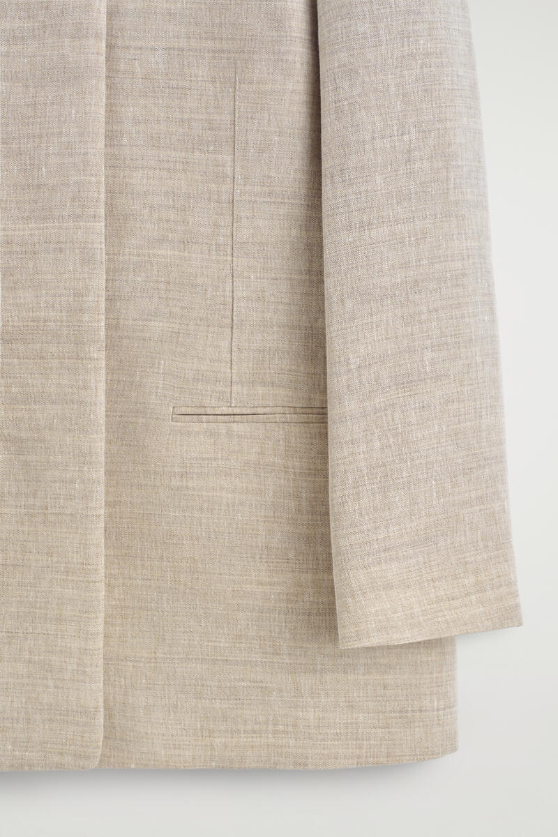 COS ストラクチャードノーカラージャケット