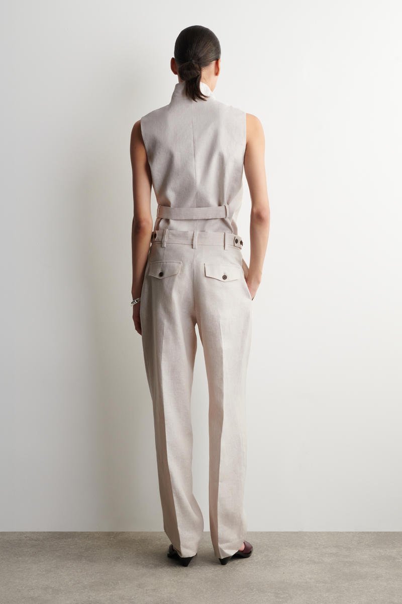 COS テーラードリネンチューリップトラウザーズ