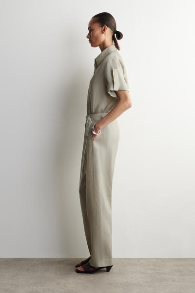 COS ベルト付きリネンバレルレッグパンツ