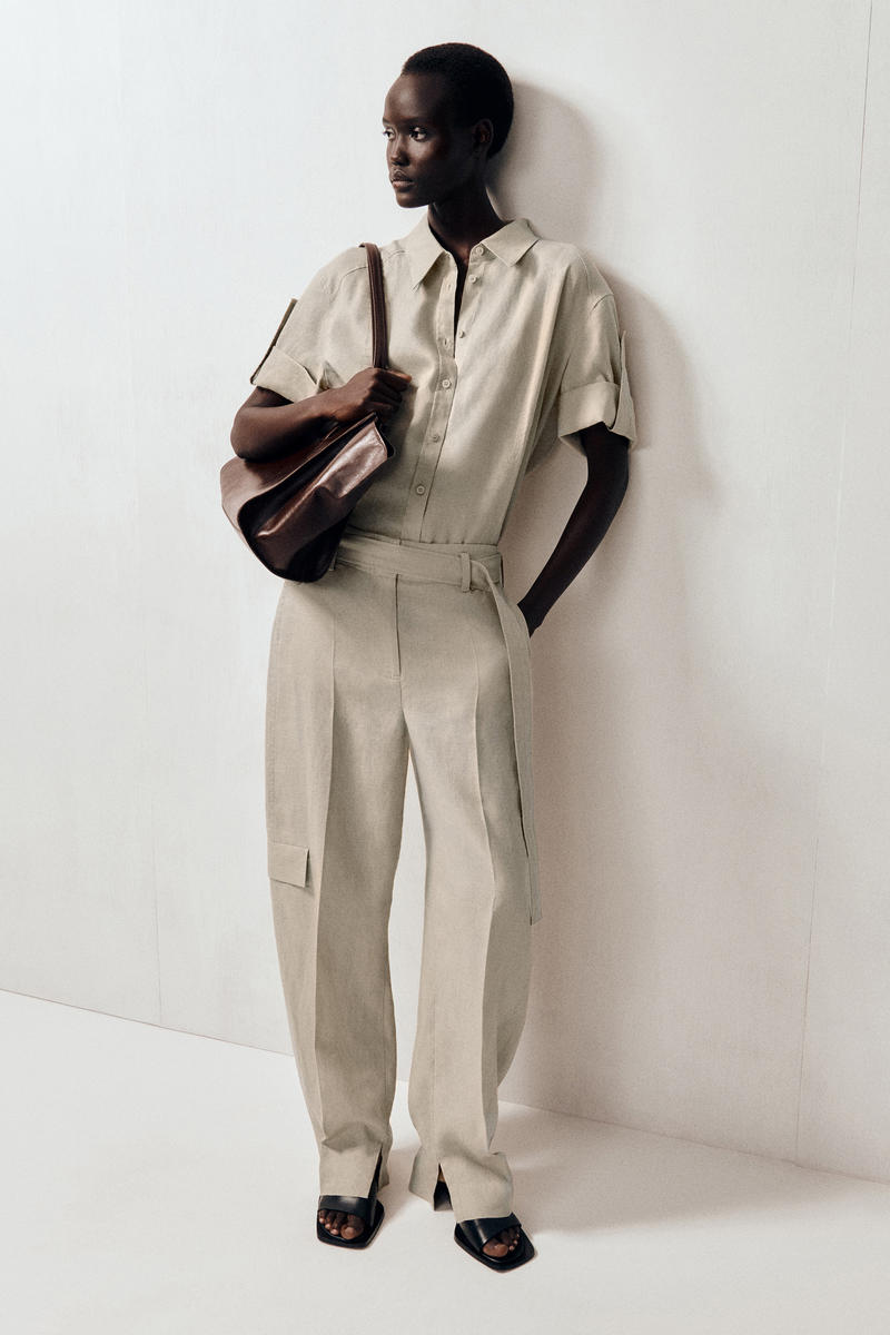 COS ベルト付きリネンバレルレッグパンツ