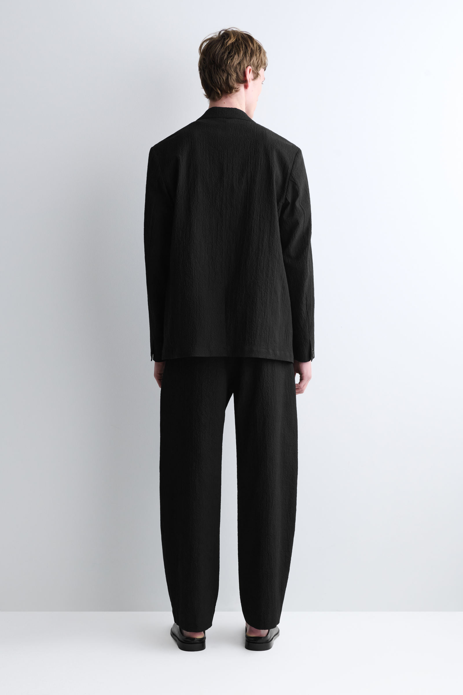 SEERSUCKER RELAXED-FIT STRAIGHT-LEG TROUSERS シアサッカー