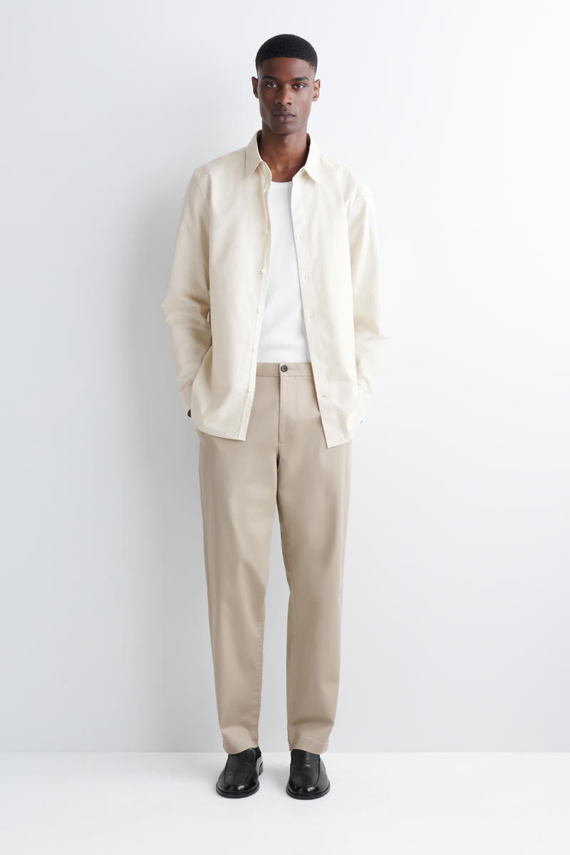 COS コットン ストレートレッグチノパンツ