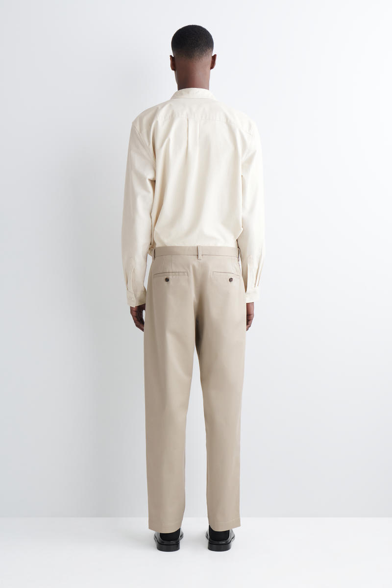 COS コットン ストレートレッグチノパンツ