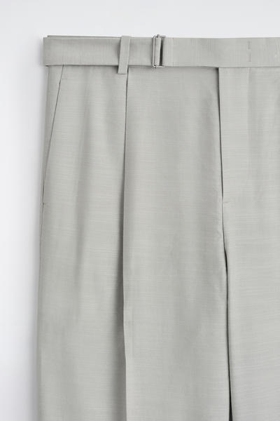 COS ベルト付き ワイドレッグパンツ  - リネンブレンド素材