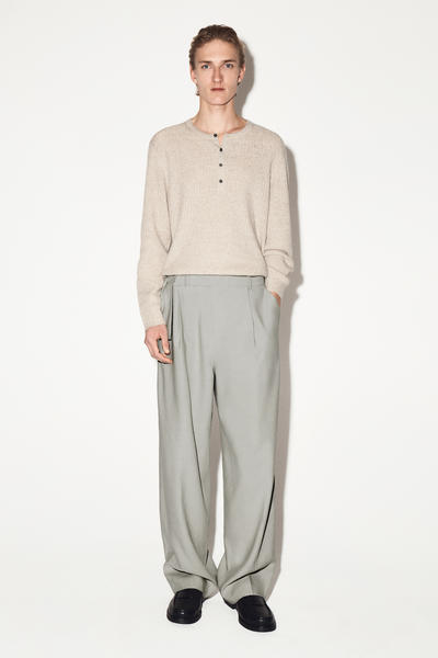 COS ベルト付き ワイドレッグパンツ  - リネンブレンド素材