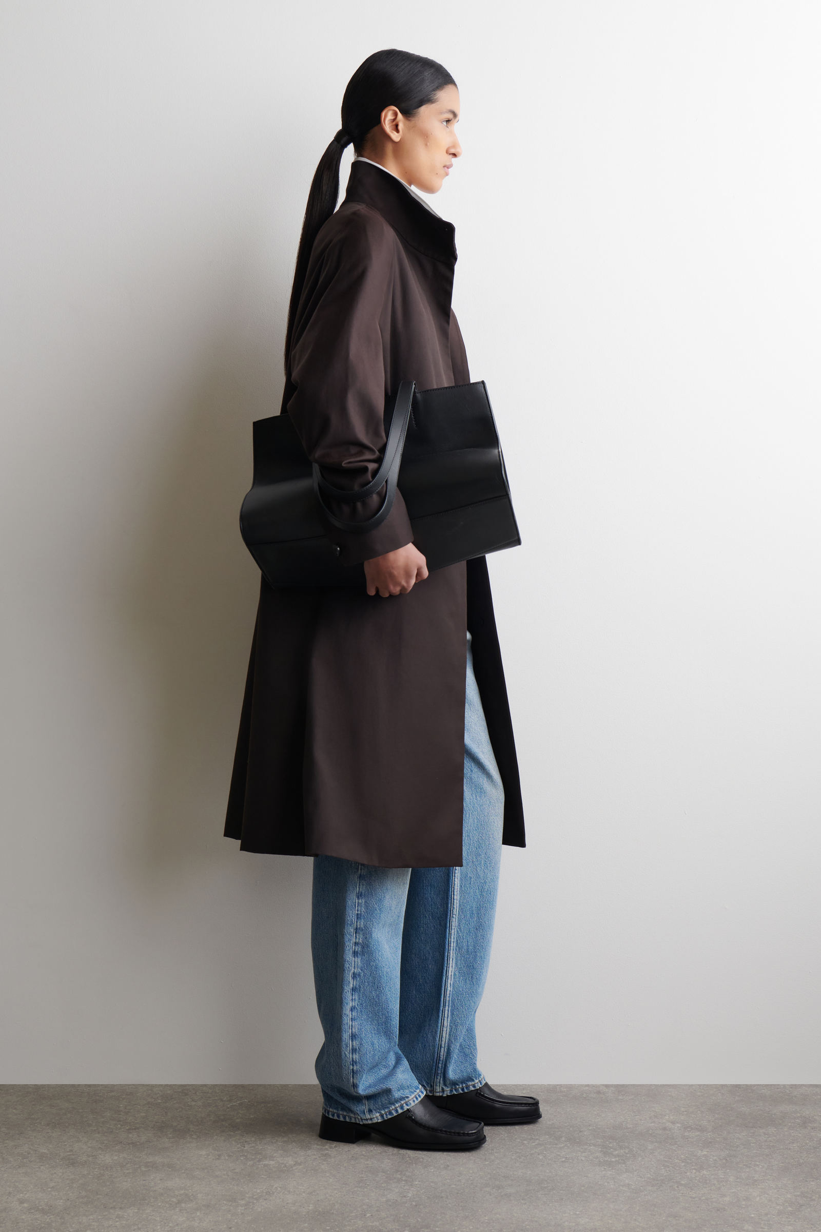 SQUARE-TOE LEATHER HEELED LOAFERS スクエアトゥ ヒールローファー