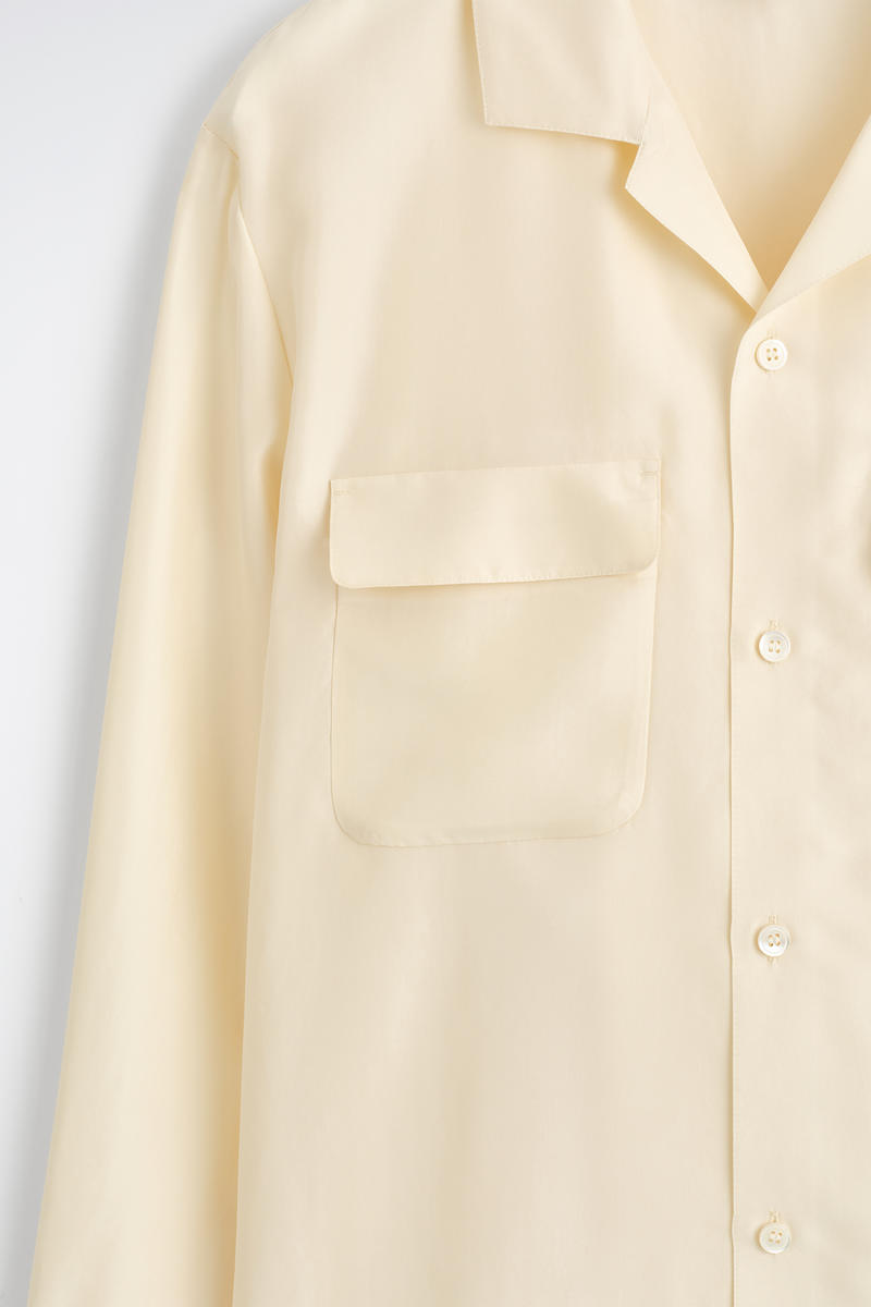 COS シルクユーティリティシャツ