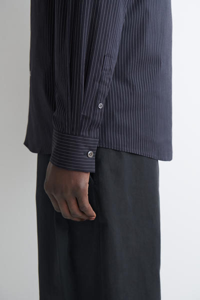 COS テーラード コットンポプリンシャツ