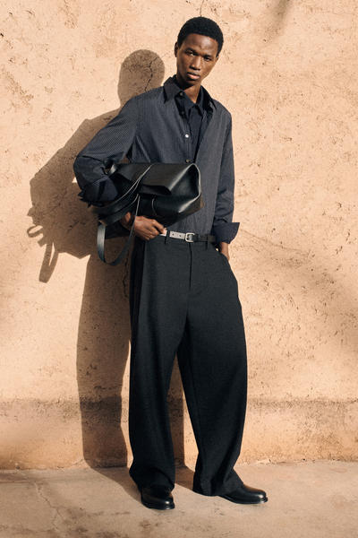 COS テーラード コットンポプリンシャツ