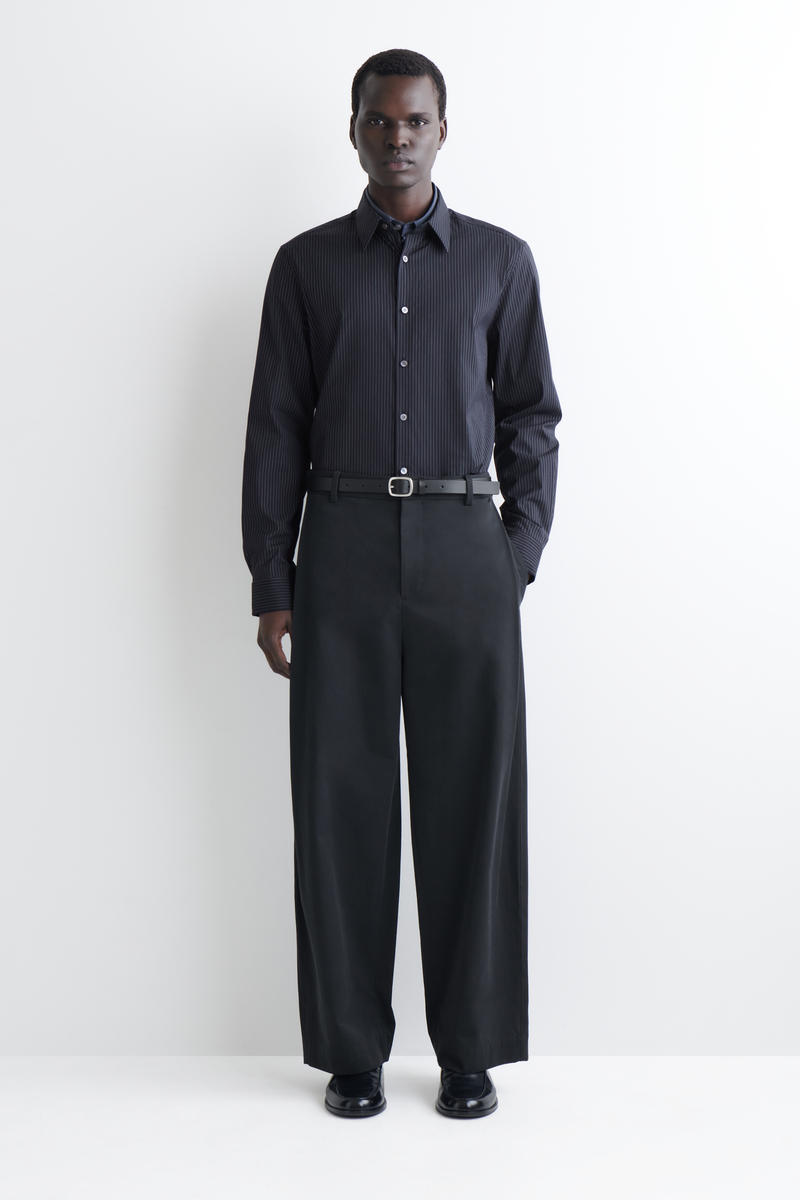 COS テーラード コットンポプリンシャツ