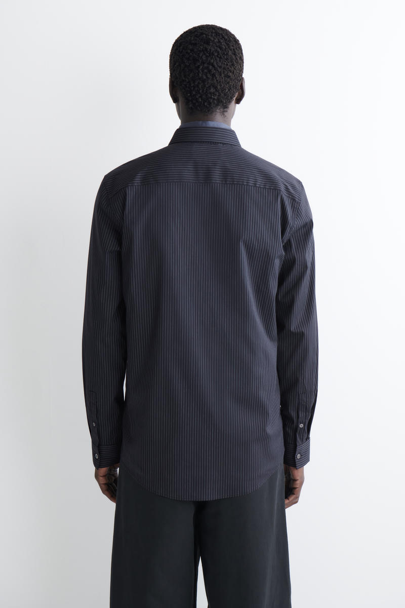 COS テーラード コットンポプリンシャツ